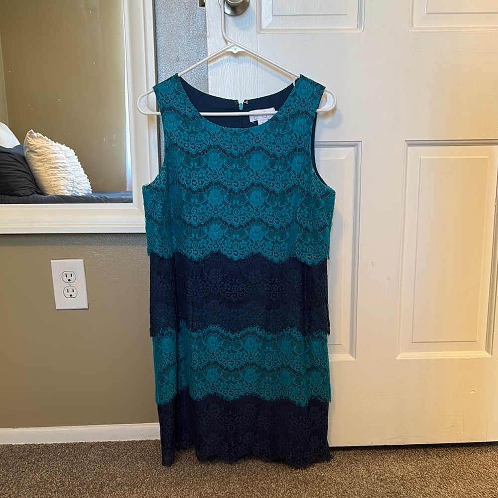 Jessica Simpson Layered Lace Dress in Turquoise and Navy